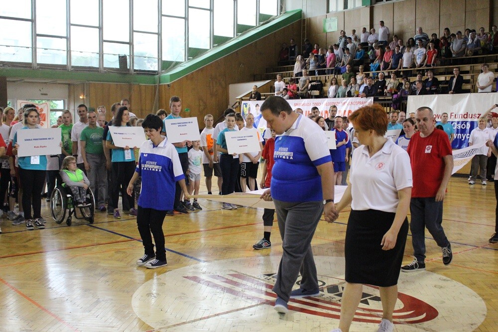 Rekordowa liczba drużyn bierze udział w tegorocznej spartakiadzie dzieci i młodzieży niepełnosprawnej. Ponad 200 osób rywalizuje w sportowych konkurencjach