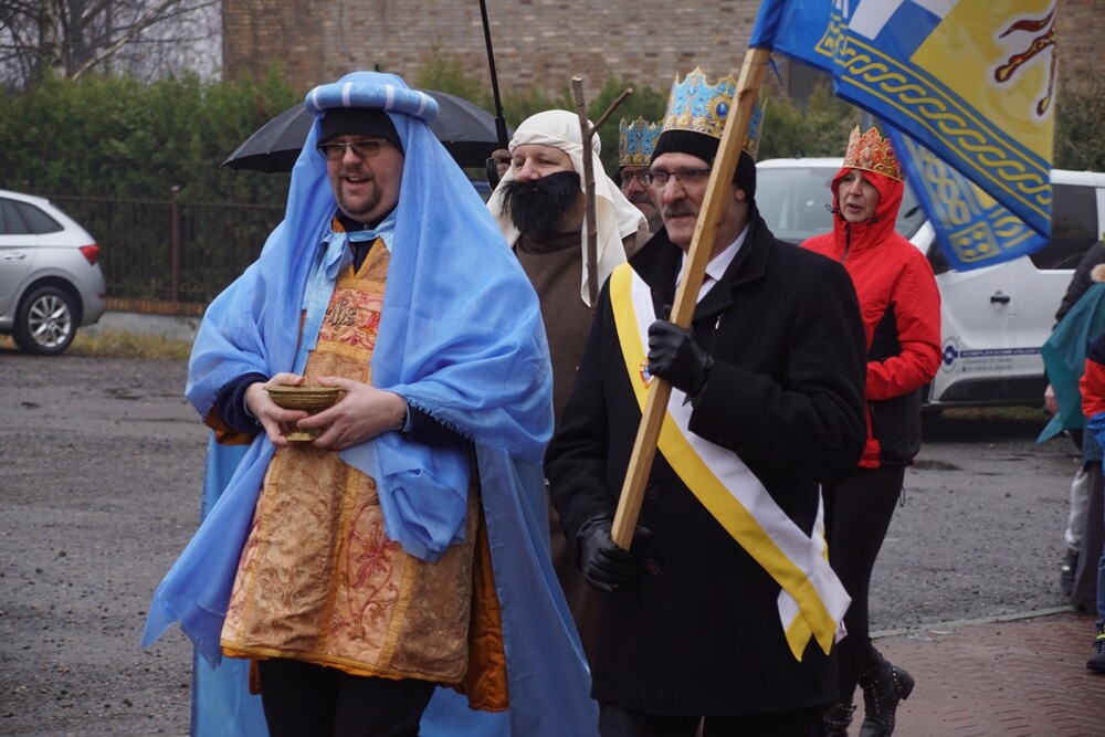 Barwny Orszak Trzech Króli przeszedł dzisiaj ulicami Rudy!
