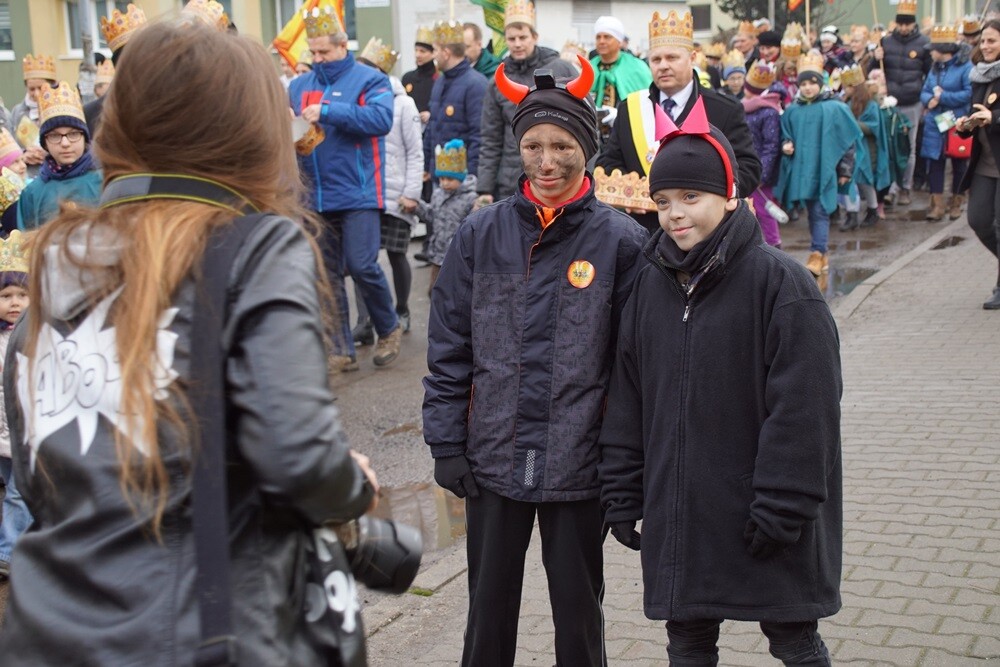 6 stycznia na ulice Rudy Śląskiej kolejny raz wyszedł Orszak Trzech Króli. Uczestnicy pochodu tradycyjnie wyruszyli spod kościoła pw. Piusa X.