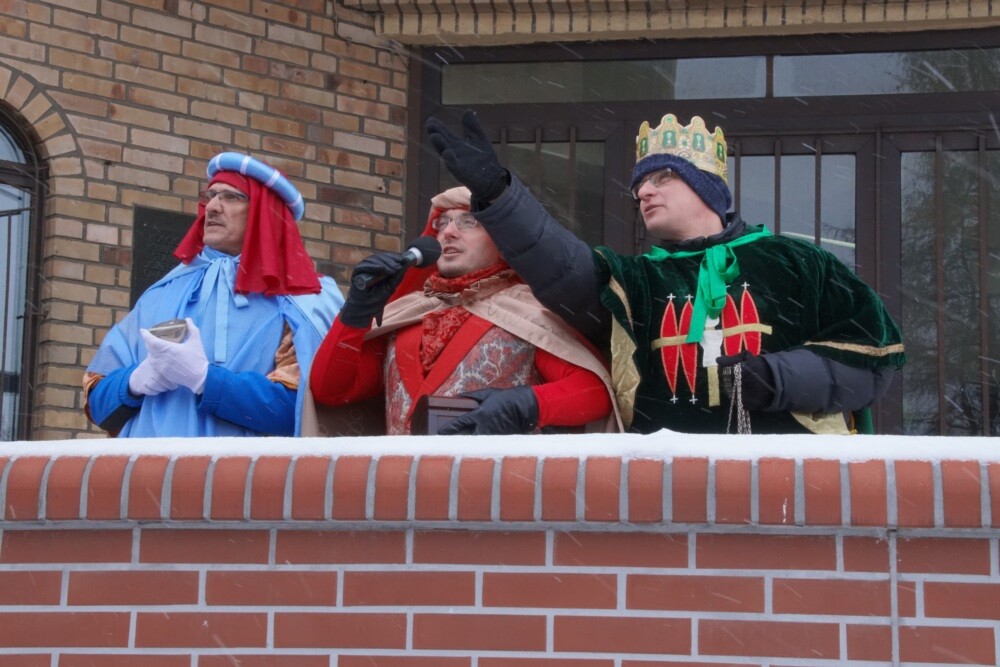 Barwny Orszak Trzech Króli przeszedł dzisiaj ulicami Rudy! W ten sposób mieszkańcy miasta obchodzili święto Objawienia Pańskiego.