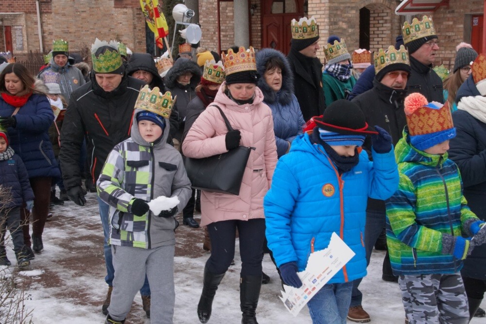 Barwny Orszak Trzech Króli przeszedł dzisiaj ulicami Rudy! W ten sposób mieszkańcy miasta obchodzili święto Objawienia Pańskiego.