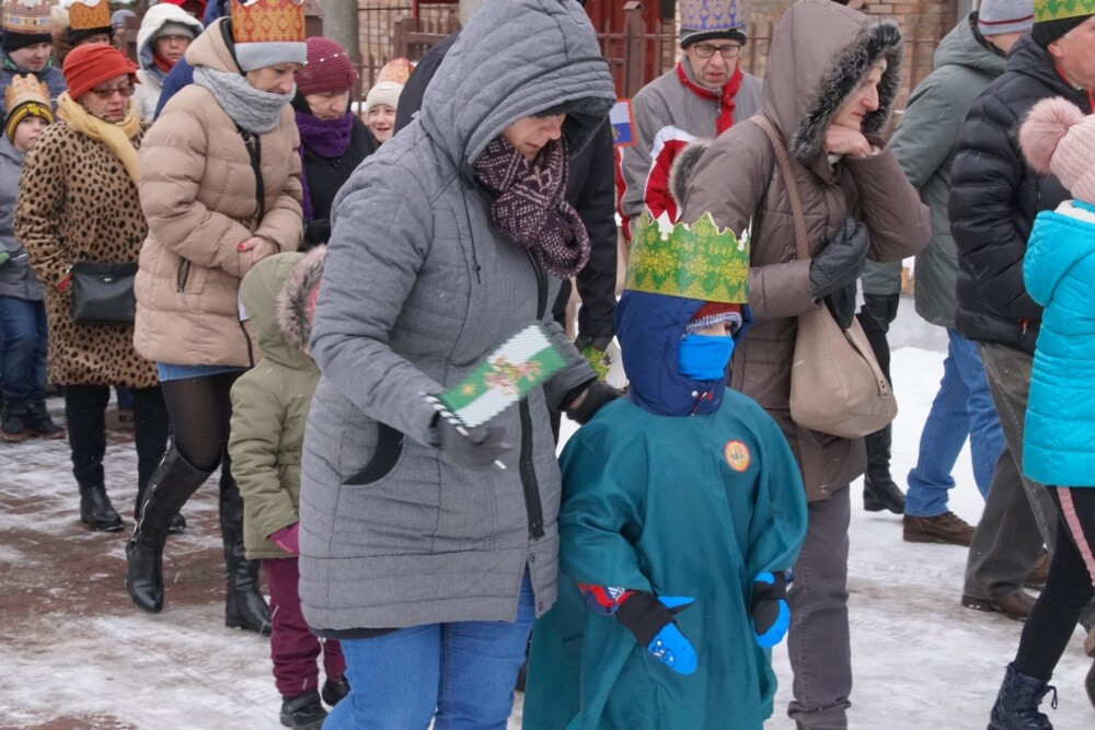 Barwny Orszak Trzech Króli przeszedł dzisiaj ulicami Rudy! W ten sposób mieszkańcy miasta obchodzili święto Objawienia Pańskiego.