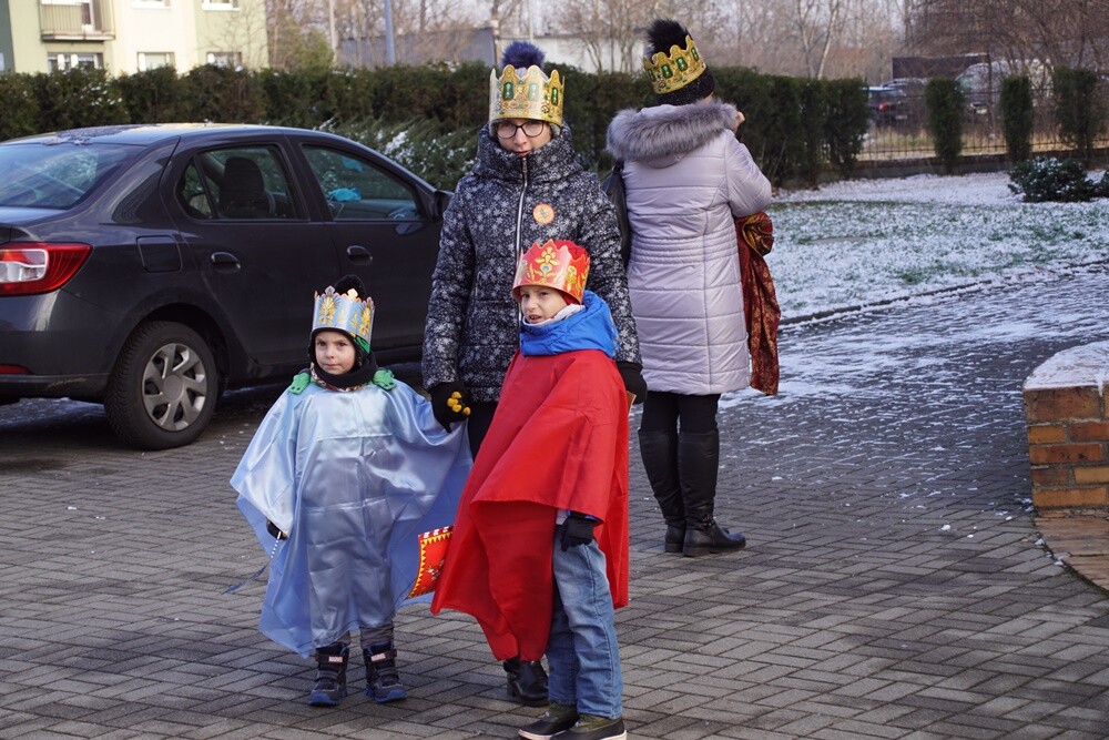 Barwny Orszak Trzech Króli przeszedł dzisiaj ulicami Rudy! W ten sposób mieszkańcy miasta obchodzili święto Objawienia Pańskiego.