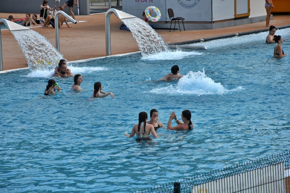 Basen letni w Rudzie Śląskiej oficjalnie otwarty! / fot. Jacek Knapik