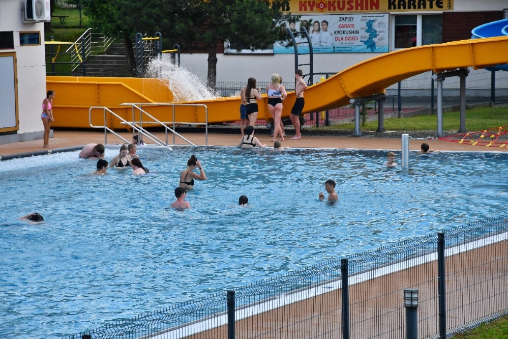 Basen letni w Rudzie Śląskiej oficjalnie otwarty! / fot. Jacek Knapik