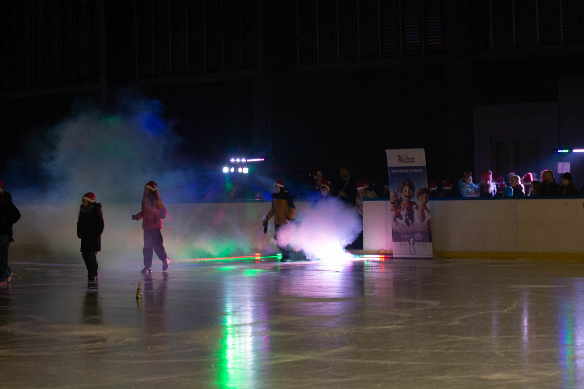 Oficjalne otwarcie lodowiska w Rudzie Śląskiej. / fot. Marek Faber / UM Ruda Śląska