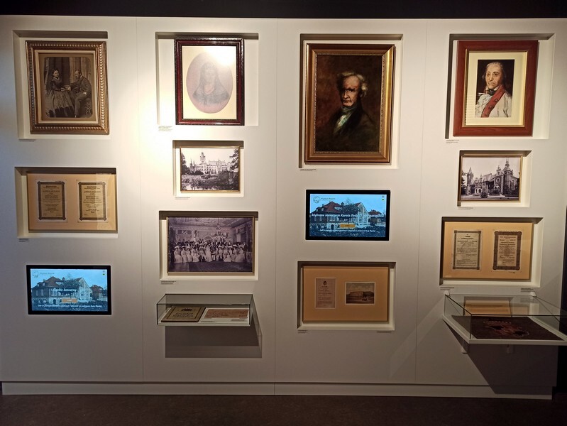 Muzeum Miejskie im. Maksymiliana Chroboka w Rudzie Śląskiej ponownie otwarte! Po modernizacji placówka ta zainaugurowała działalność w sobotę, 2 października. Remont rudzkiego muzeum dobiegł końca. Inwestycja pochłonęła 9 mln złotych. A efekty? Zobaczcie sami!