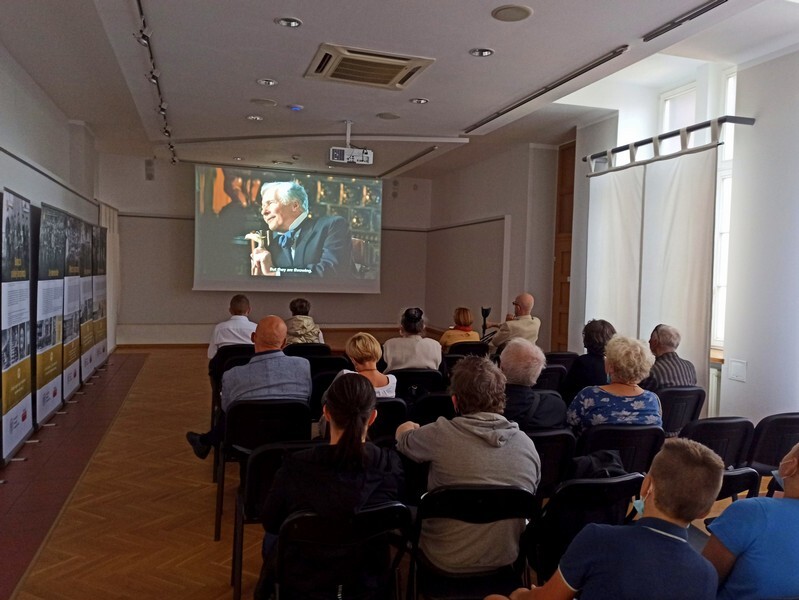 Muzeum Miejskie im. Maksymiliana Chroboka w Rudzie Śląskiej ponownie otwarte! Po modernizacji placówka ta zainaugurowała działalność w sobotę, 2 października. Remont rudzkiego muzeum dobiegł końca. Inwestycja pochłonęła 9 mln złotych. A efekty? Zobaczcie sami!