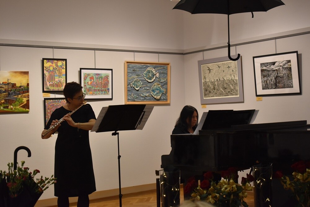 Wczoraj, 17 listopada, w Muzeum Miejskim im. Maksymiliana Chroboka odbył się wernisaż wystawy pokonkursowej 52. edycji Konkursu Plastyki Nieprofesjonalnej "Rudzka Jesień".

fot. Muzeum Miejskie im. Maksymiliana Chroboka