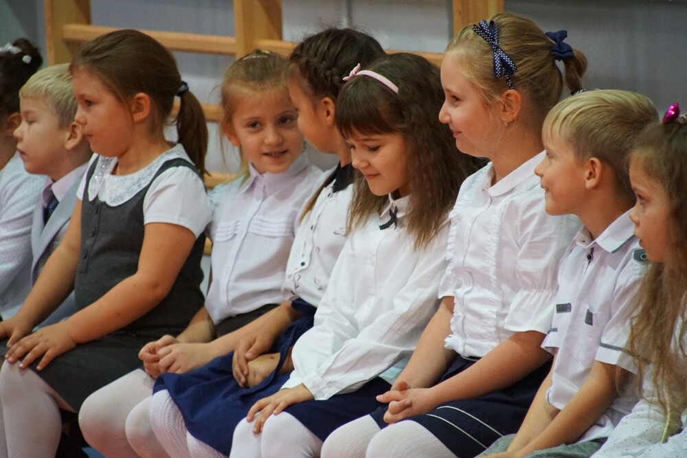 Pierwszoklasiści ze Szkoły Podstawowej nr 7 im. A. Mickiewicza są już prawdziwymi uczniami! Dzisiaj w placówce odbyło się uroczyste pasowanie na ucznia.