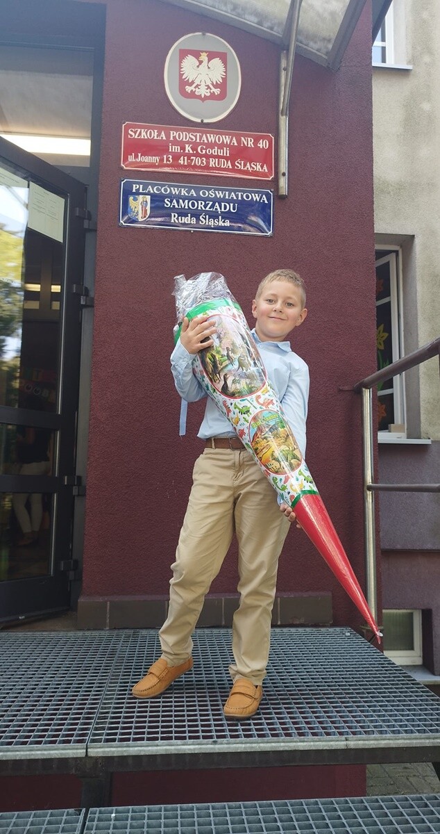 Pierwszy dzień w szkole to sprawa niebanalna – nowe miejsce, nowi znajomi, nauczyciele!