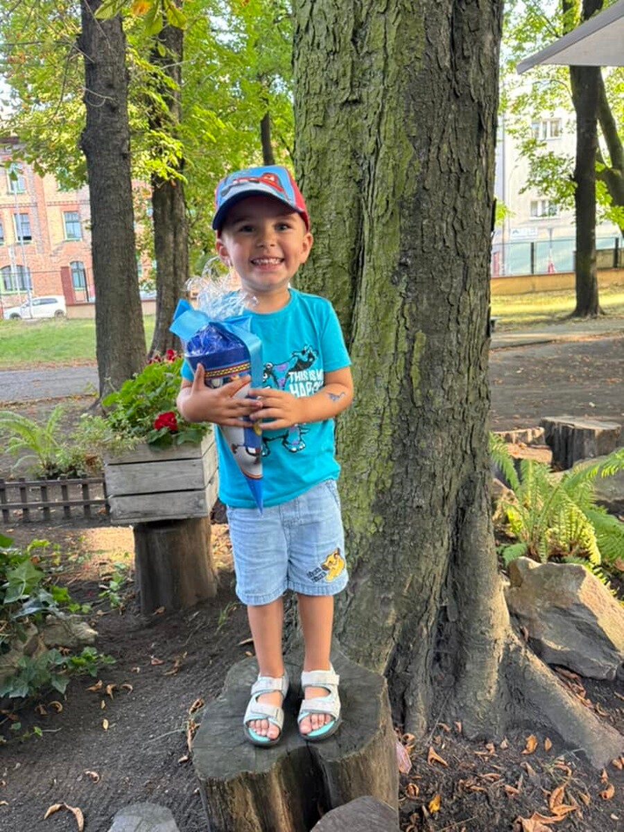 Pierwszy dzień w szkole to sprawa niebanalna – nowe miejsce, nowi znajomi, nauczyciele!