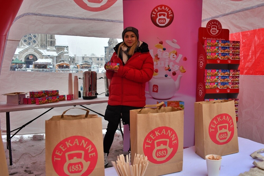 Za nami pierwszy dzień Rudzkiego Kiermaszu Świątecznego z przystankiem Świątecznego konwoju Radia ZET. Na mieszkańców Rudy Śląskiej na rynku czekało wczoraj wiele atrakcji. 

fot. Jacek Knapik