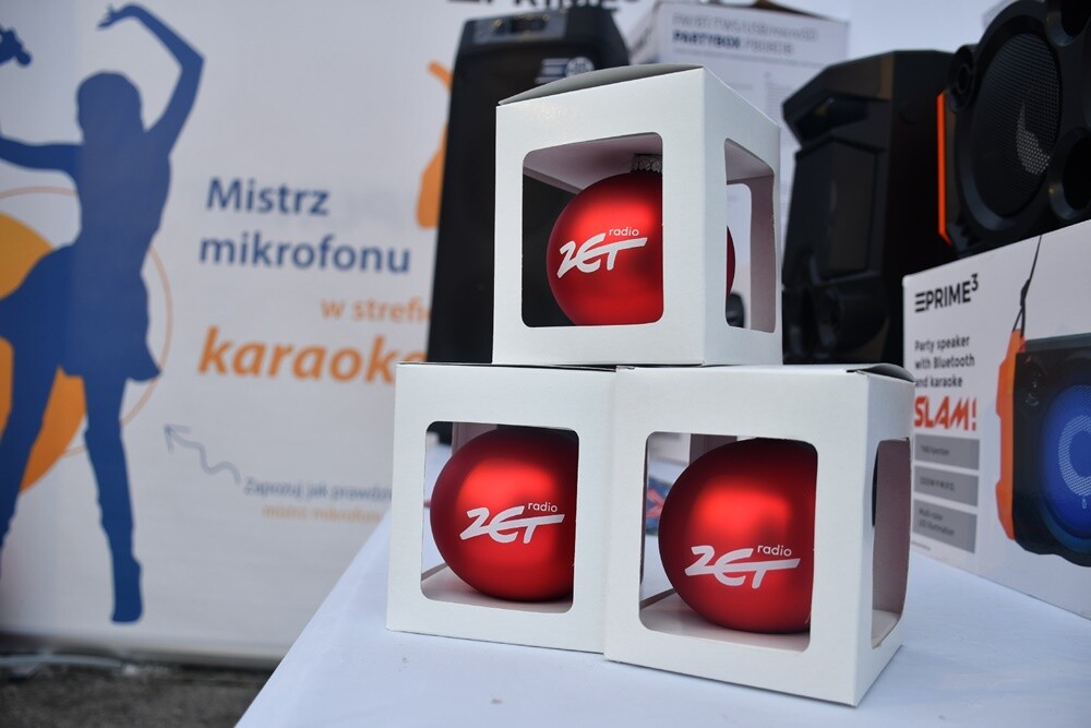 Za nami pierwszy dzień Rudzkiego Kiermaszu Świątecznego z przystankiem Świątecznego konwoju Radia ZET. Na mieszkańców Rudy Śląskiej na rynku czekało wczoraj wiele atrakcji. 

fot. Jacek Knapik