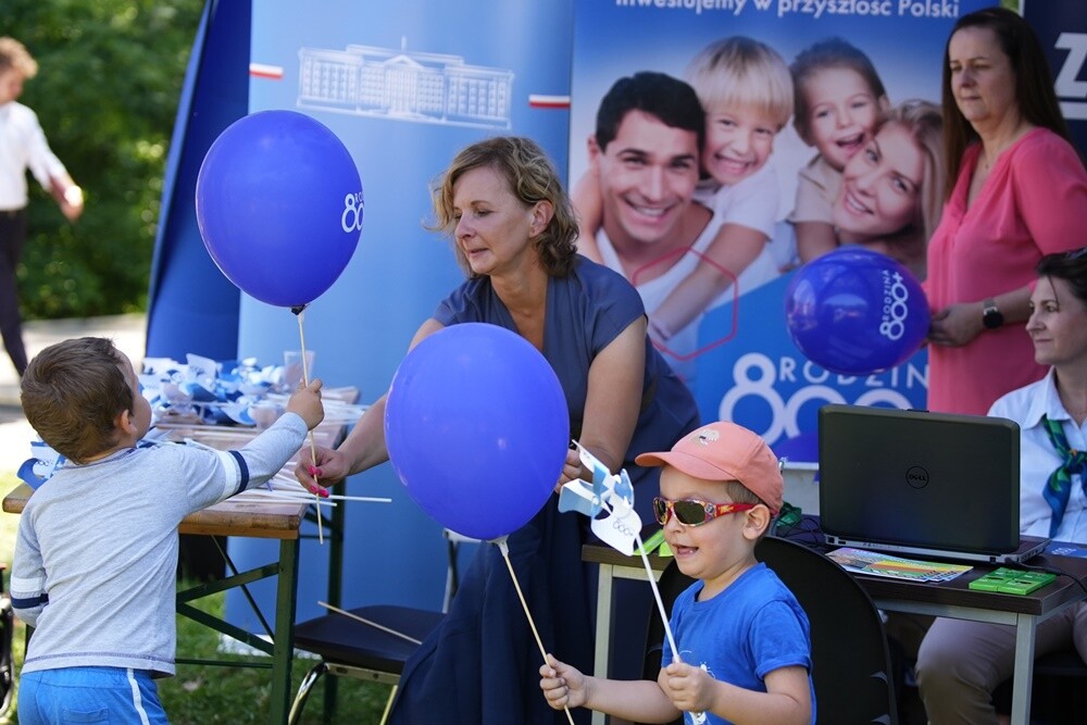 W sobotę, 15 lipca, w Parku Strzelnica w Bielszowicach odbył się piknik rodzinny zorganizowany przez MRiPS.

fot. MRiPS / FB Marek Wesoły / FB Wojewoda Śląski