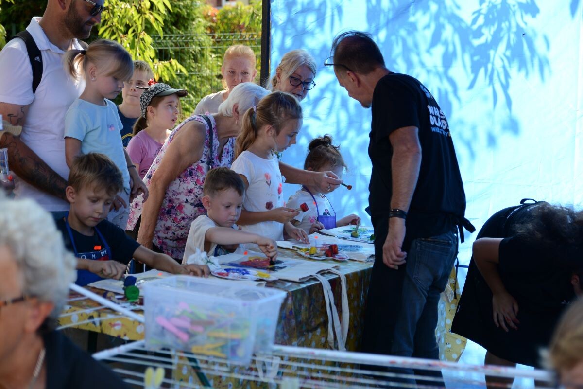 Za nami Muzyczny Piknik przy rudzkim Piekaroku! Wydarzenie obfitowało w wiele atrakcji, a to wszystko w okolicy ostatniego w regionie czynnego pieca chlebowego — zabytkowego "Piekaroka". / fot. Marek Faber