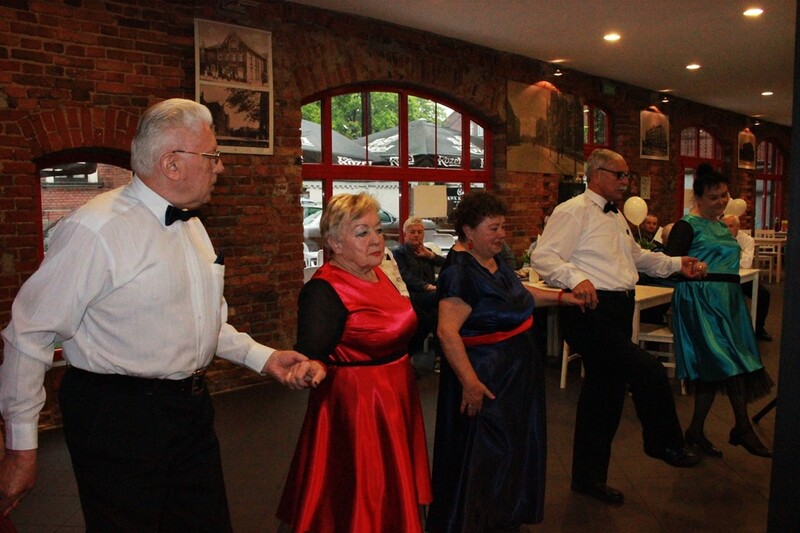 Piknik ze Starszakami przy orzegowskim rynku