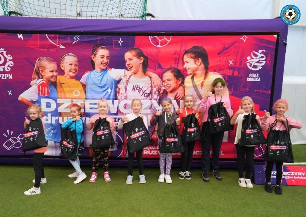 Festiwal dla dziewczyn na obiekcie Football-On/fot. ŚZPN, Akademia Piłkarska Bumerang Ruda Śląska