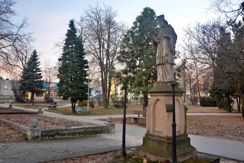 Wybrany został wykonawca rewitalizacji Placu Niepodległości w Rudzie Śląskiej - Goduli. Od momentu przekazania terenu budowy wykonawca będzie miał 7 miesięcy na zrealizowanie robót.