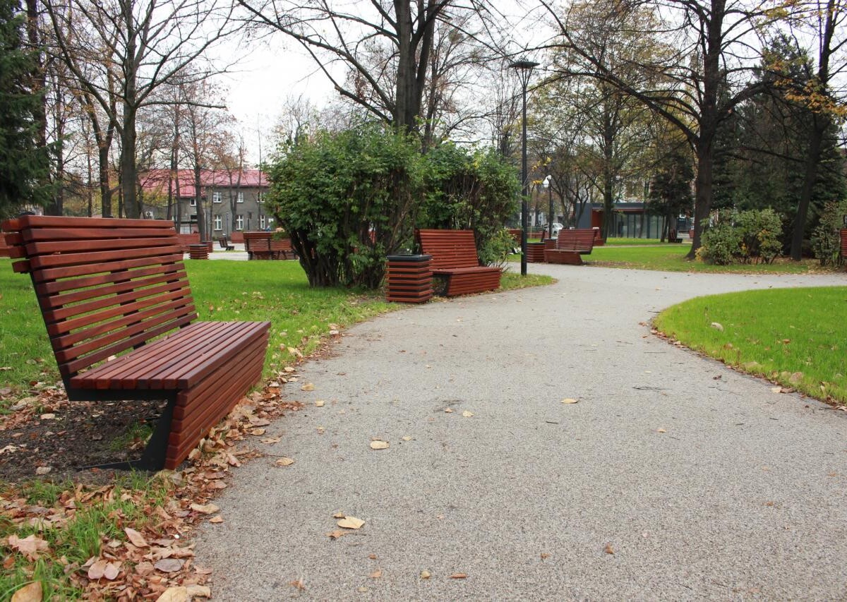 Zakończyła się rewitalizacja Placu Niepodległości w Rudzie Śląskiej – Goduli.