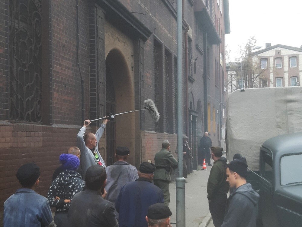 Lipiny po raz kolejny zamieniły się w plan filmowy. Tym razem stały się scenerią zdjęć do filmu "Śmierć Zygielbojma”"w reżyserii Ryszarda Brylskiego.