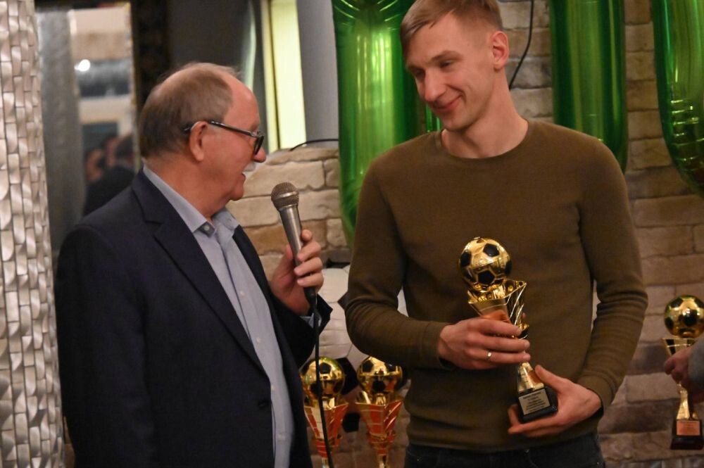Wyniki 100 edycji plebiscytu na najlepszego piłkarza GKS Grunwald/fot. FB Michał Pierończyk