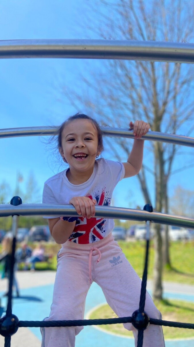 Maja, lat 6
dzielnica: Halemba 