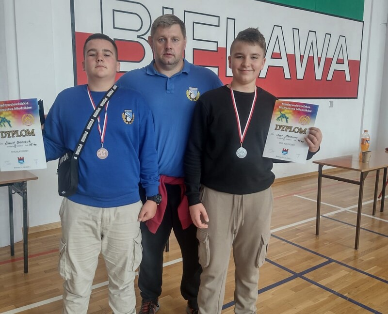 Podwójny sukces Pogoni na Mistrzostwach Młodzików w Bielawie!