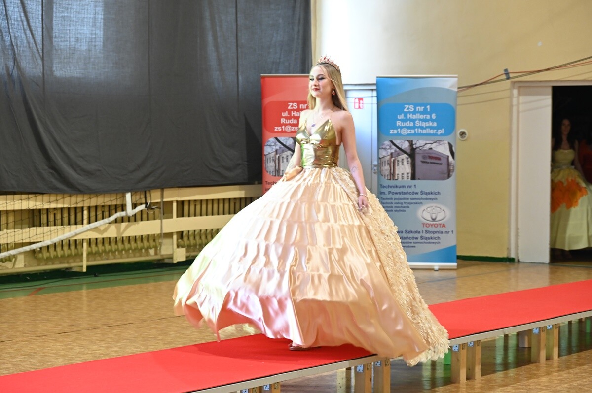 Pokaz mody w ZS nr 1 / fot. UM Ruda Śląska