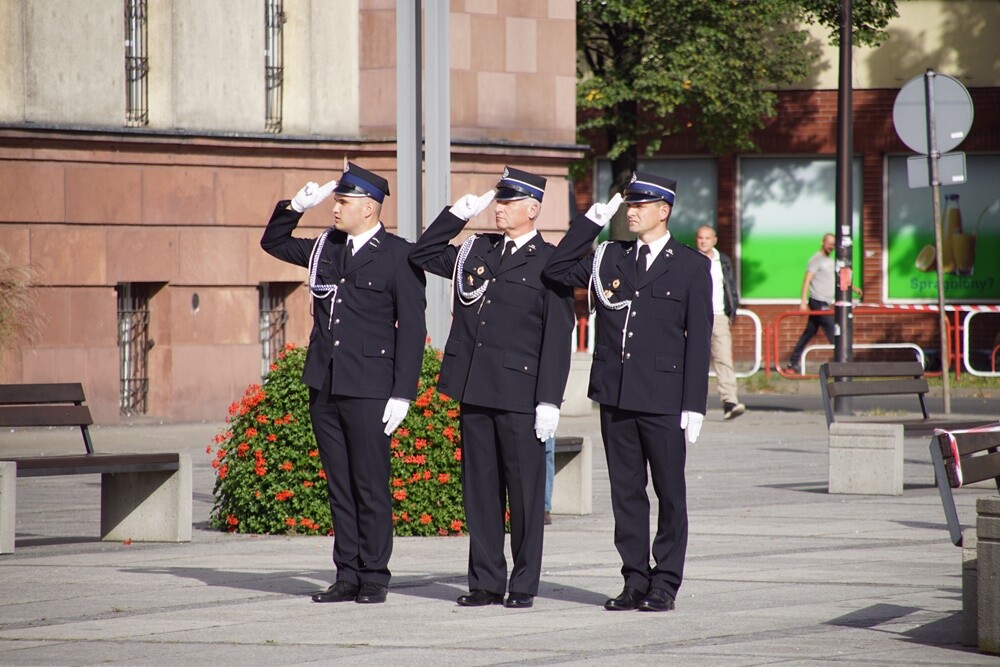 Nowy samochód ratowniczo – gaśniczy zasilił flotę OSP Ruda Śląska.
