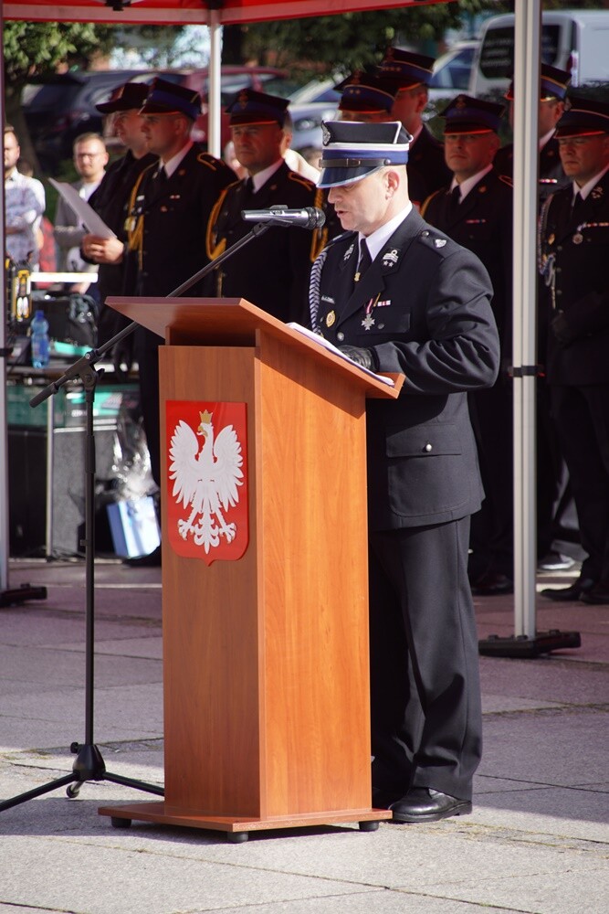 Nowy samochód ratowniczo – gaśniczy zasilił flotę OSP Ruda Śląska.