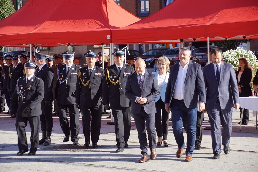 Nowy samochód ratowniczo – gaśniczy zasilił flotę OSP Ruda Śląska.