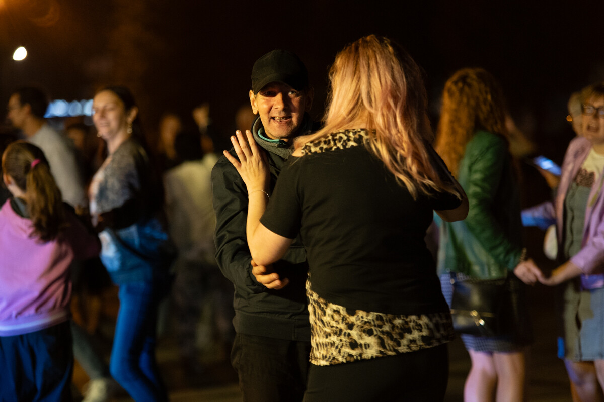 Potańcówka na Rynku w Nowym Bytomiu – ostatnia edycja już za nami! [ZDJĘCIA] / fot. Marek i Krzysztof Faber