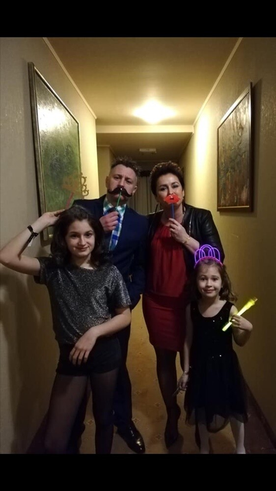 Żywioł strawił cały ich dorobek i oszczędności, które włożyli w stworzenie swojego miejsca na ziemi. Nie zamierzają się jednak poddać i chcą odbudować swój dom. Rodzina z Bielszowic prosi o pomocy.