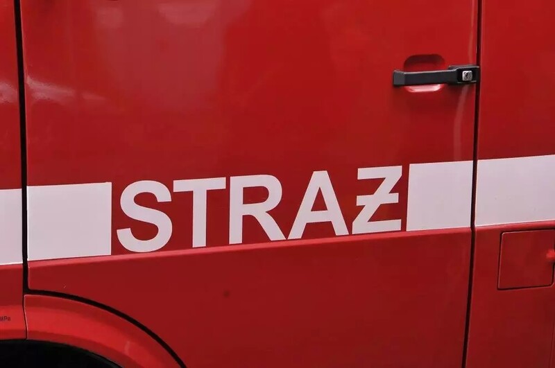 Pożar w bloku przy ul. Niedurnego. Z budynku ewakuowano 100 osób!