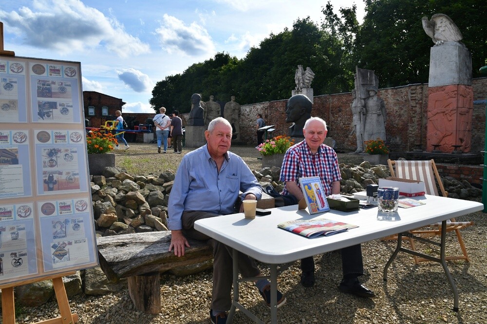 W Muzeum Historii Polski Ludowej zorganizowano Zlot Pojazdów Minionej Epoki i Pożegnanie Lata / fot. Jacek Knapik