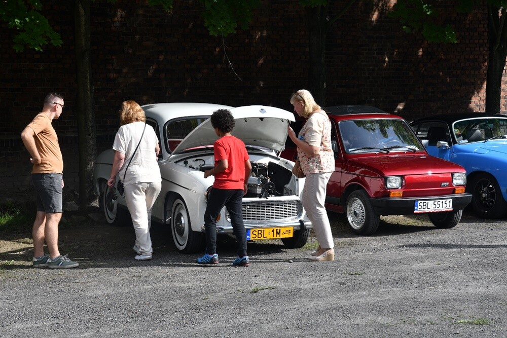 W Muzeum Historii Polski Ludowej zorganizowano Zlot Pojazdów Minionej Epoki i Pożegnanie Lata / fot. Jacek Knapik