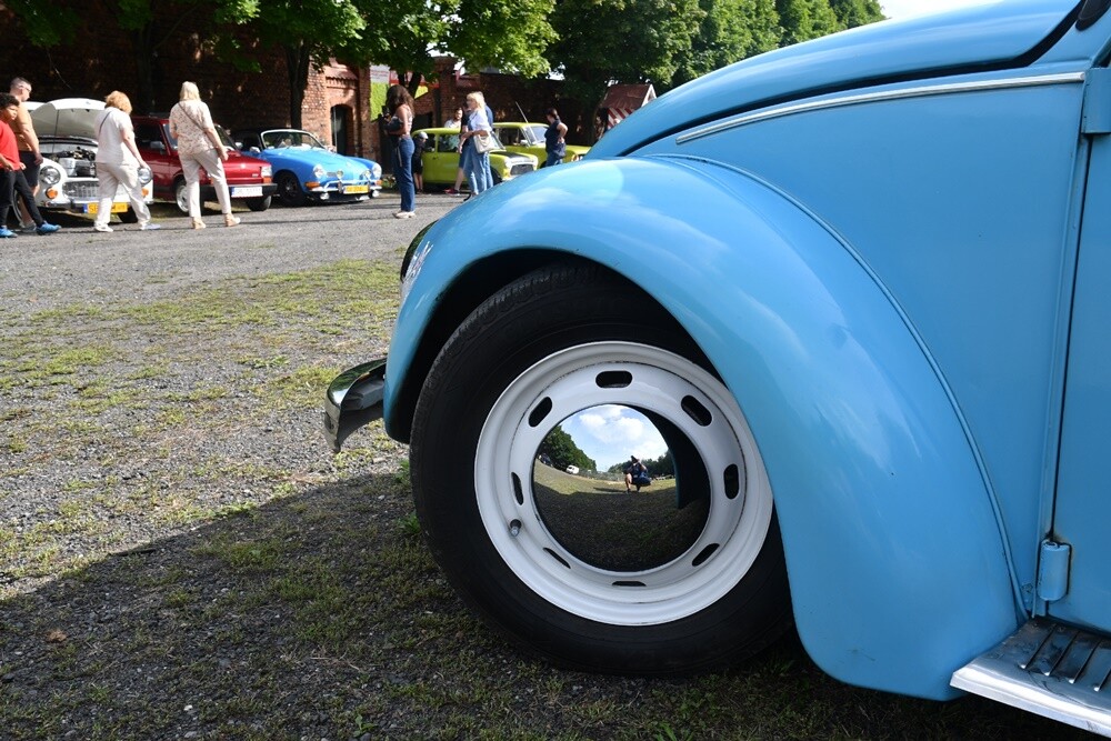 W Muzeum Historii Polski Ludowej zorganizowano Zlot Pojazdów Minionej Epoki i Pożegnanie Lata / fot. Jacek Knapik