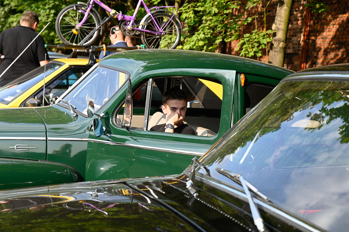 7 września w Muzeum Historii Polski Ludowej odbyła się impreza z okazji końca lata, połączona ze zlotem pojazdów minionej epoki. / fot. Magdalena Ruda