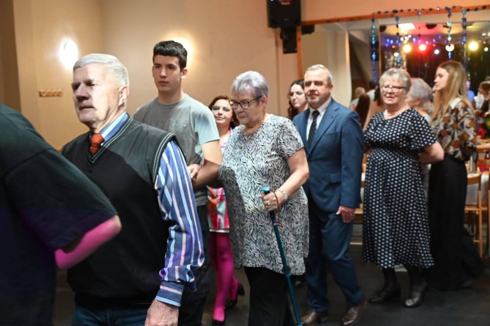 Prywatka u Młodych i Młodszych!/fot. FB Jacek Morek