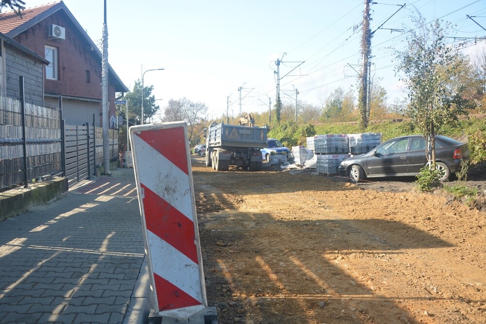 Od jesieni ubiegłego roku trwa modernizacja ul. Janasa w dzielnicy Ruda. Aktualnie trwa przebudowa kanalizacji na ostatnim fragmencie tej ulicy. Na jakim etapie są prace?

fot. Jacek Knapik