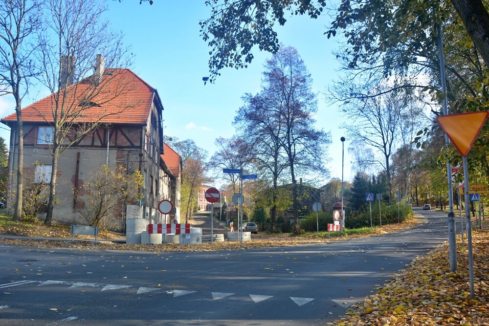 Od jesieni ubiegłego roku trwa modernizacja ul. Janasa w dzielnicy Ruda. Aktualnie trwa przebudowa kanalizacji na ostatnim fragmencie tej ulicy. Na jakim etapie są prace?

fot. Jacek Knapik
