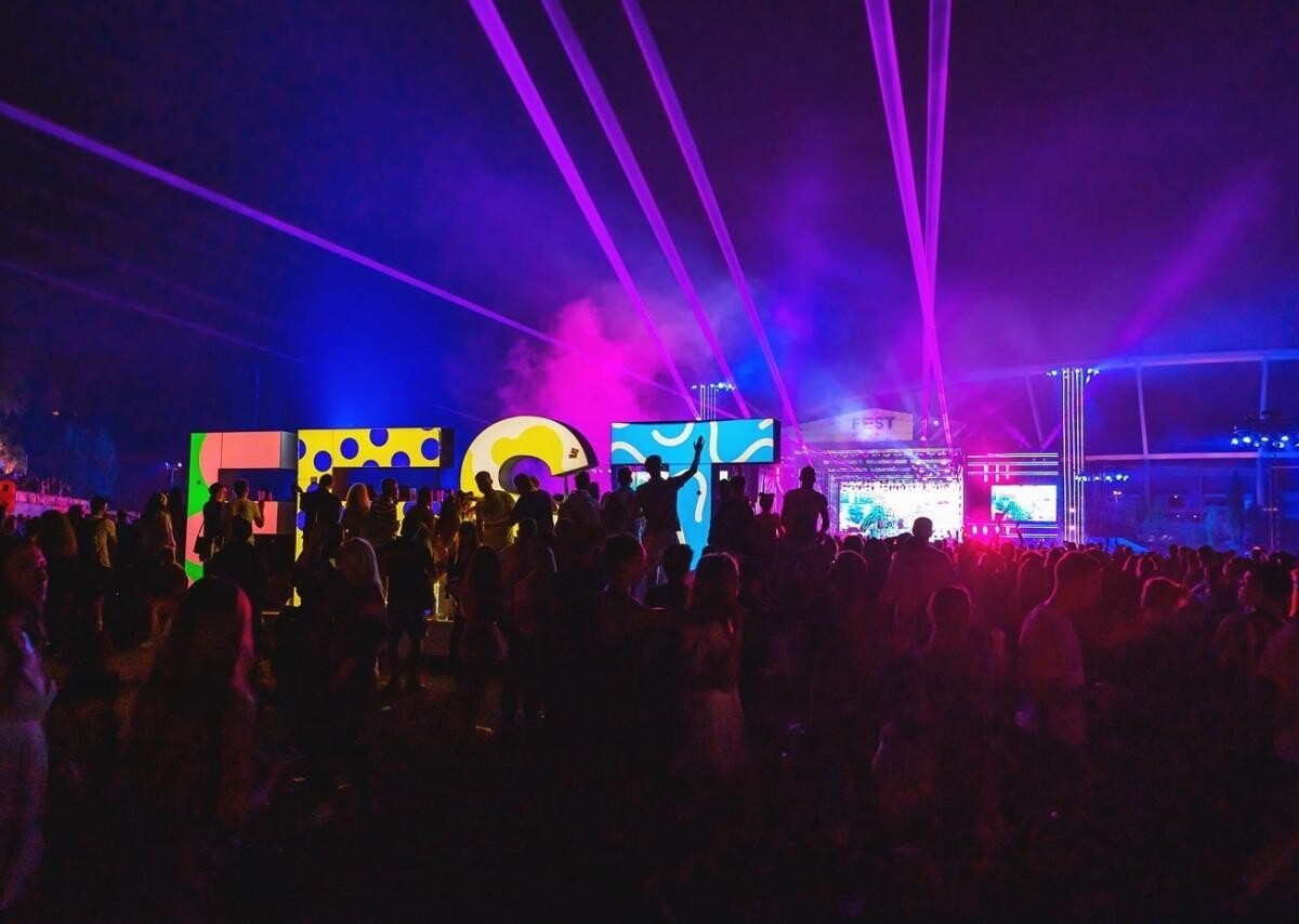Przed nami FEST Festival 2022. Jakie zespoły i artyści wystąpią? [LINE-UP]