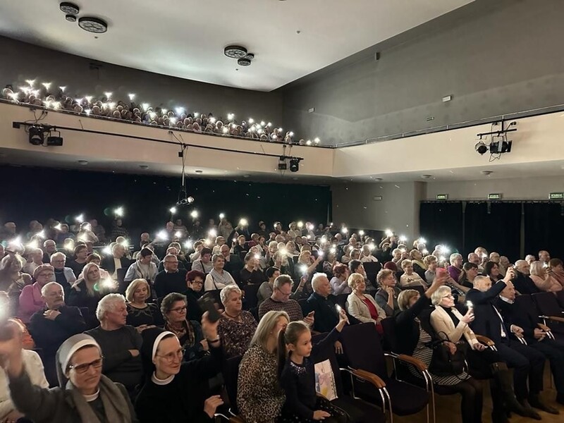 Przed nami Muzyczny Dzień Babci i Dziadka – zagrają Ewa Kuklińska i Jacek Borkowski!