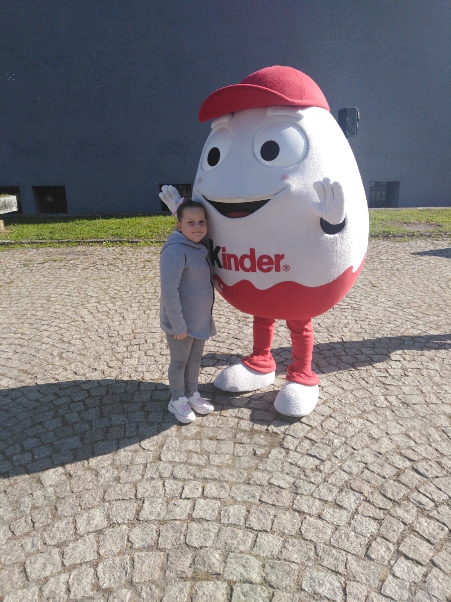 Moj przedszkolak Eliza na spotkaniu z Kinder niespodzianka w Zabrzu

dzielnica: Halemba 