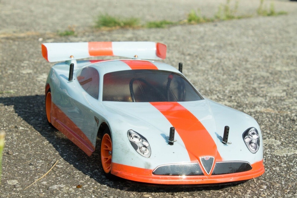 W ubiegłą niedzielę w Rudzie Śląskiej odbyła się rywalizacja o Puchar Karpat Modeli Zdalnie Sterowanych elektrycznych i spalinowych On-Road. Kilkadziesiąt modeli stanęło na starcie toru modelarskiego przy ul. Kolberga.