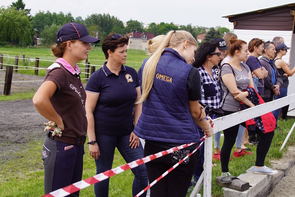 Sportowy Klub Jeździecki OMEGA w Rudzie Śląskiej zorganizował dzisiaj kolejną wiosenną edycję zawodów jeździeckich Puchar Omegi.