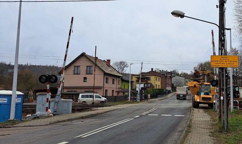 Radoszowska nieprzejezdna do 12 grudnia – objazdy i zmiany tras autobusów