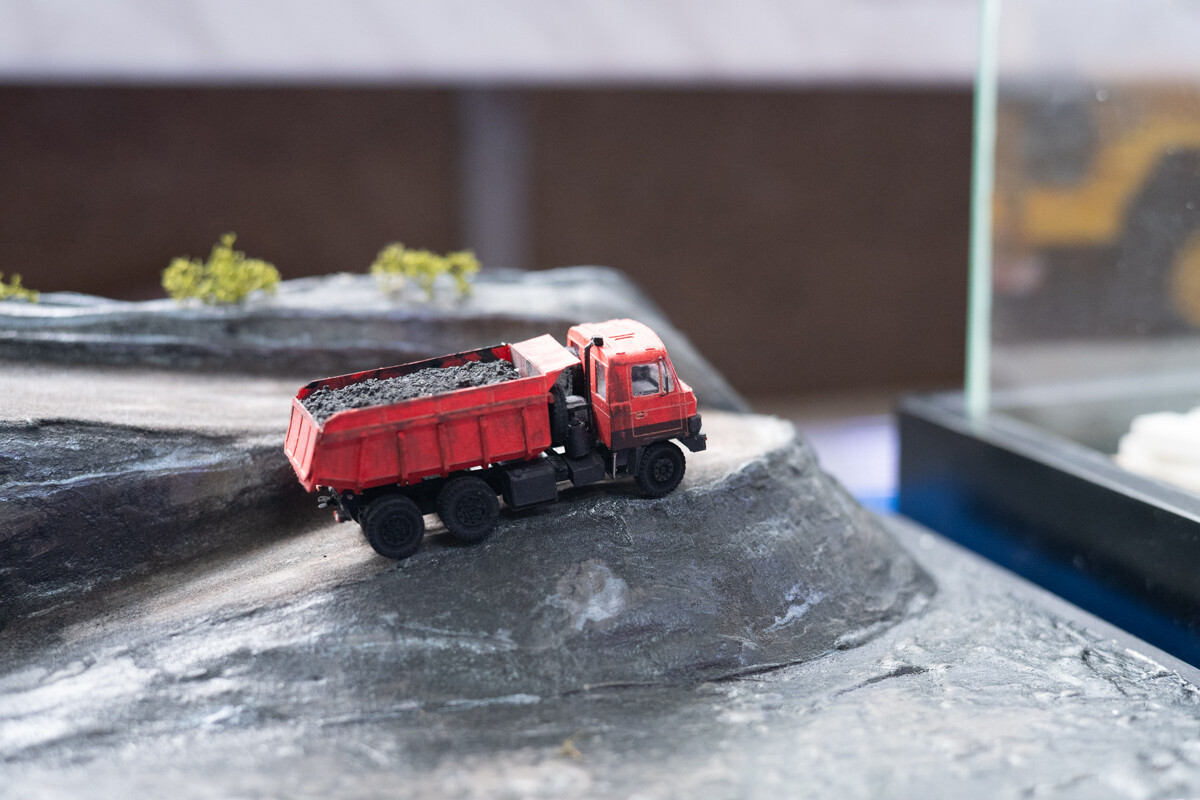 Trwa Regionalny Konkurs Modeli Kartonowych w Rudzie Śląskiej. Zobaczcie zdjęcia! / fot. Marek i Krzysztof Faber