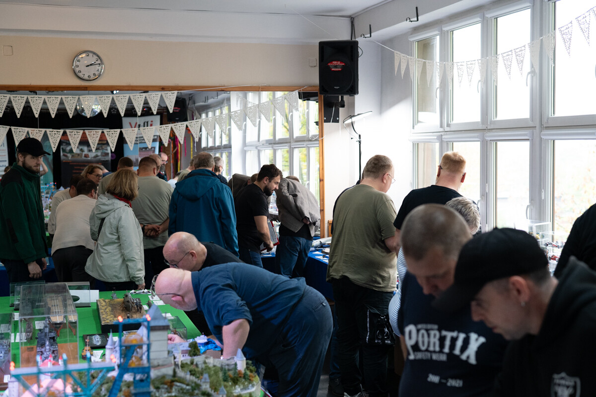 Trwa Regionalny Konkurs Modeli Kartonowych w Rudzie Śląskiej. Zobaczcie zdjęcia! / fot. Marek i Krzysztof Faber